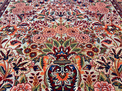 3'3"x5'4" Very Fine Hand-Knotted 100% Wool Pile Persiane Kashane Rug