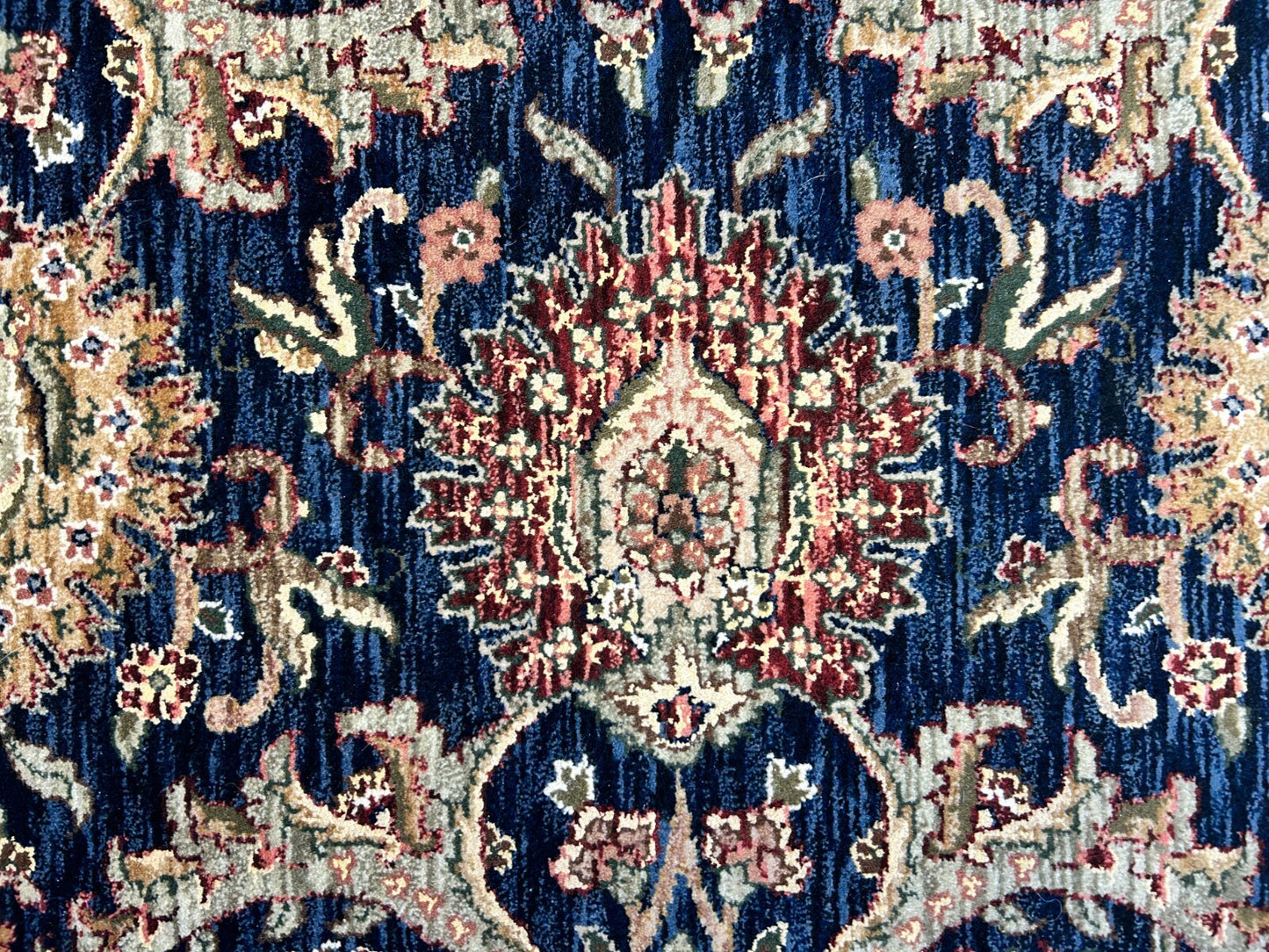 9'x12'2" Hand-Knotted 100% Wool Pile Oriental Rug
