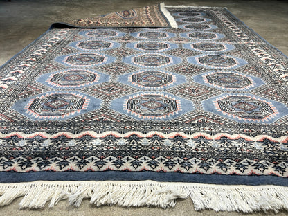 5'3"x7'7" Antique Hand-Knotted Wool Oriental Rug - Area Carpet