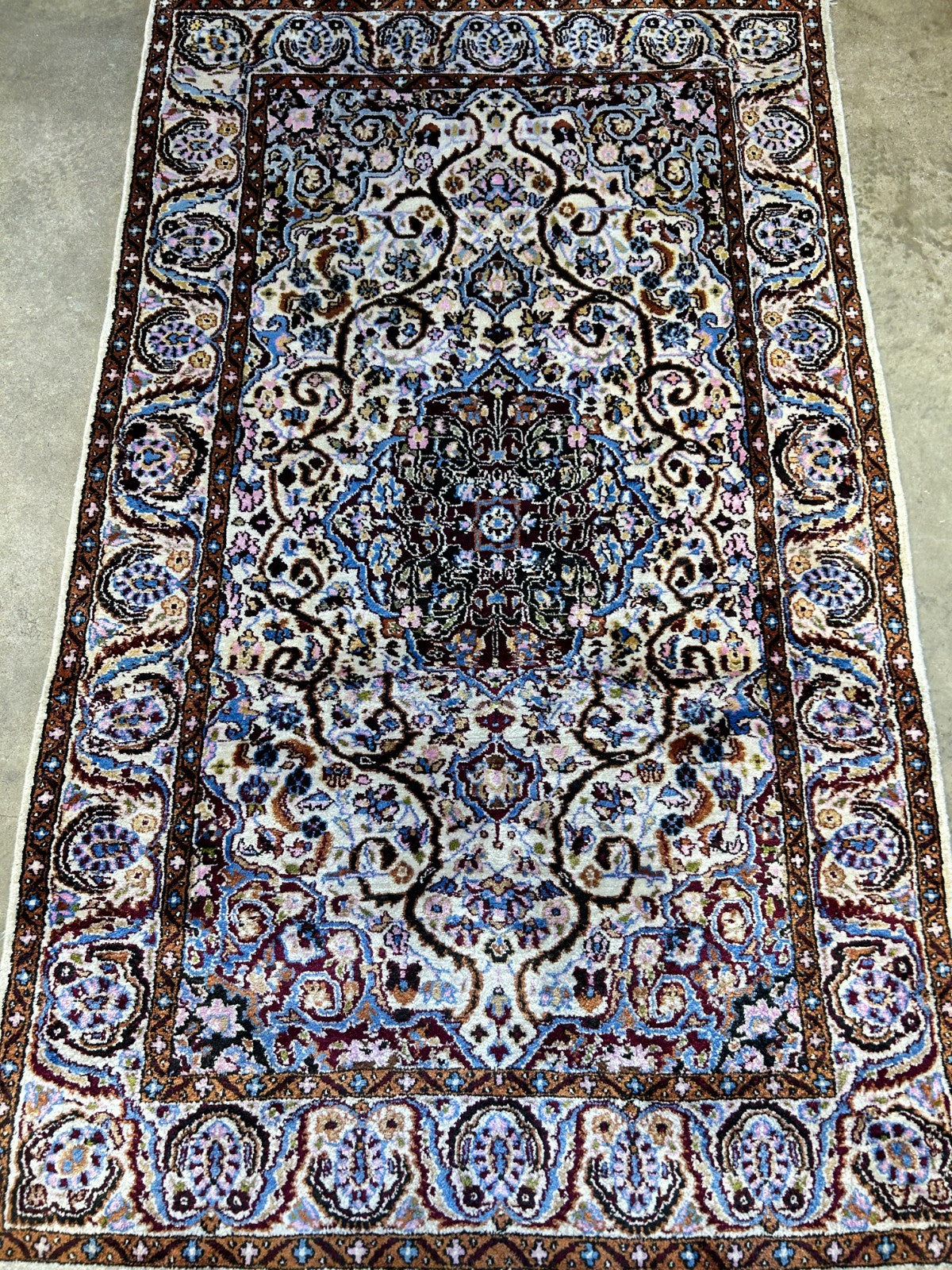 3'x5' Hand-Knotted 100% Kashmiri Silk Oriental Rug