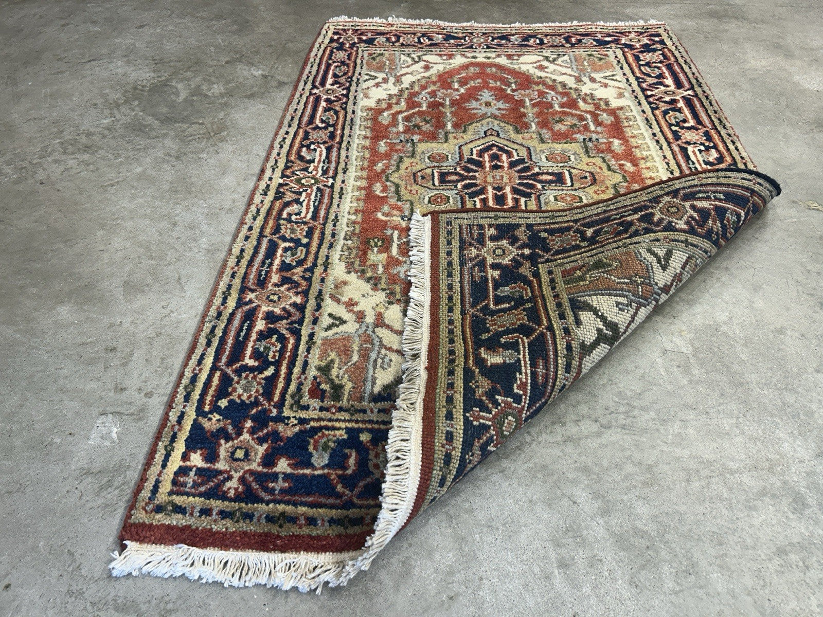 3’x4’9" Hand-Knotted 100% Wool Indoserapi Area Rug - Carpet