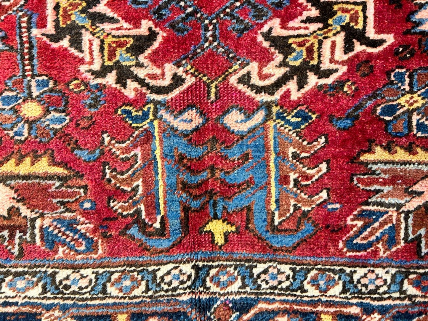 8'2"x10'11" Collector Antique 100% Wool Pile Herize Rug