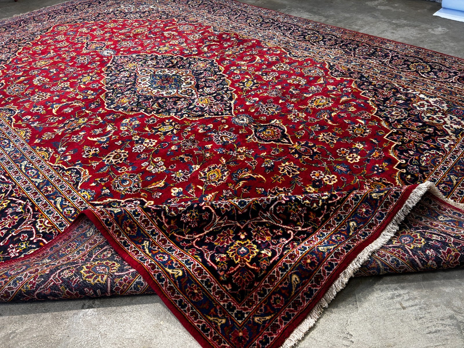 8'4"x12' Hand-Knotted 100% Wool Pile Kashane Area Rug - Signed