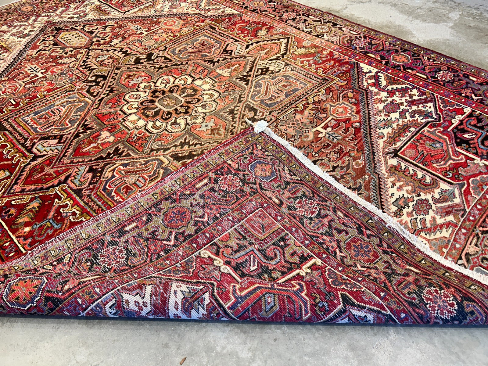 9'x11'9" Hand-Knotted 100% Wool Pile Herize Rug