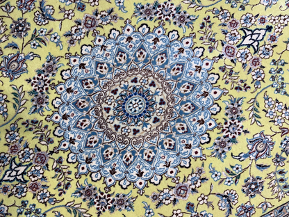 3'5"x5'10''  Very Fine Hand-Knotted Silk & Wool Naine Area Rug - Carpet