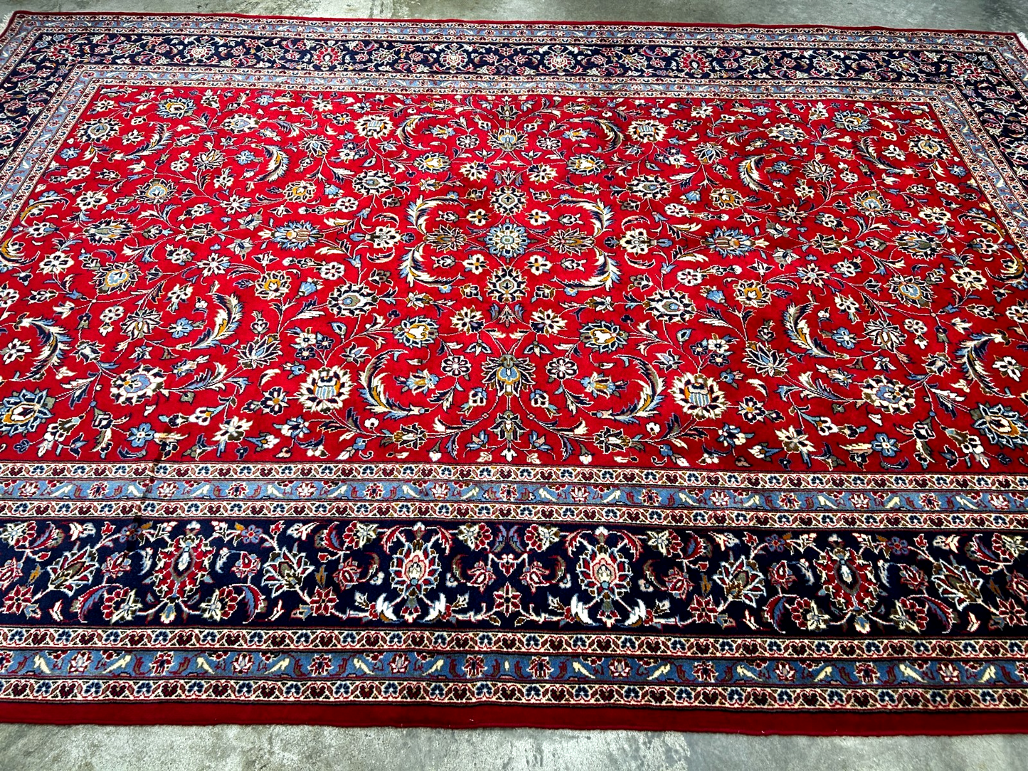 8'2"x12'1'' Fine Hand-Knotted Fine 100% Wool Pile  Kashane Area Rug