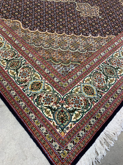 5'x6'9" Fine Hand-Knotted Wool & Silk Blend Tabrize Mahi Carpet - Area Rug