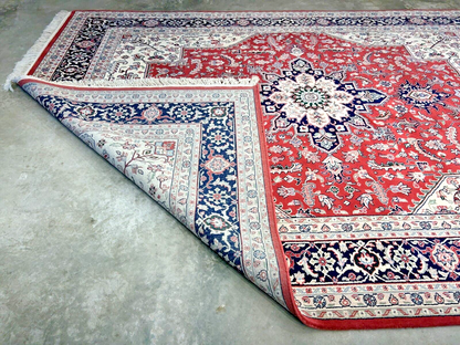 9' x 12' Hand-Knotted 100% Wool Carpet - Herize Design Area Rug