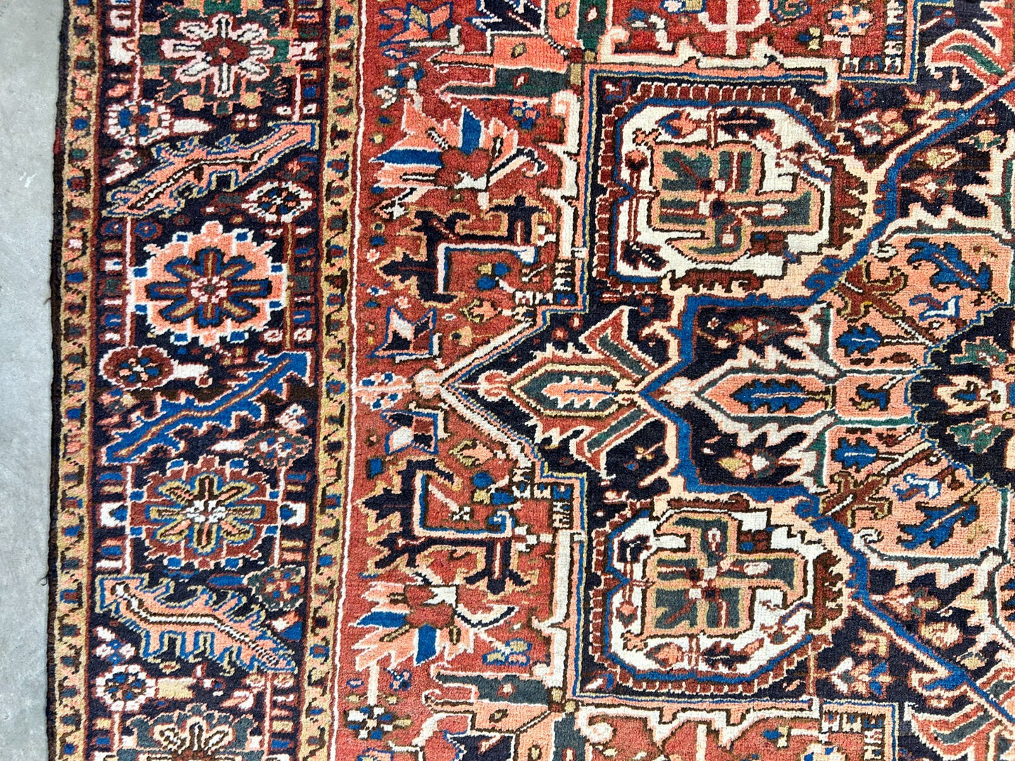 8'6"x11'6" Hand-Knotted 100% Wool Pile Herize Rug