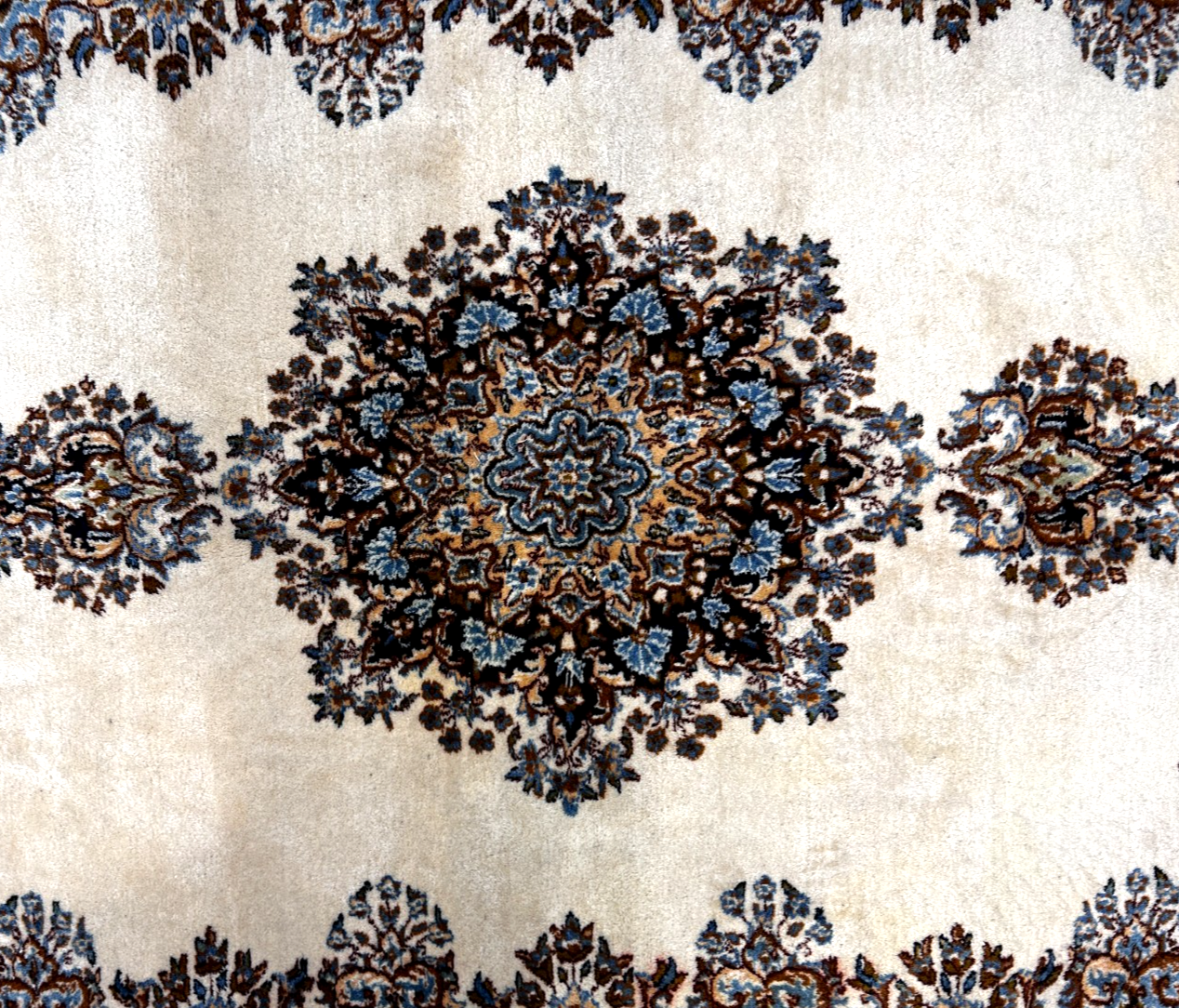 7'4"x10'10" Hand-Knotted 100% Wool Kermane Area Rug - Carpet