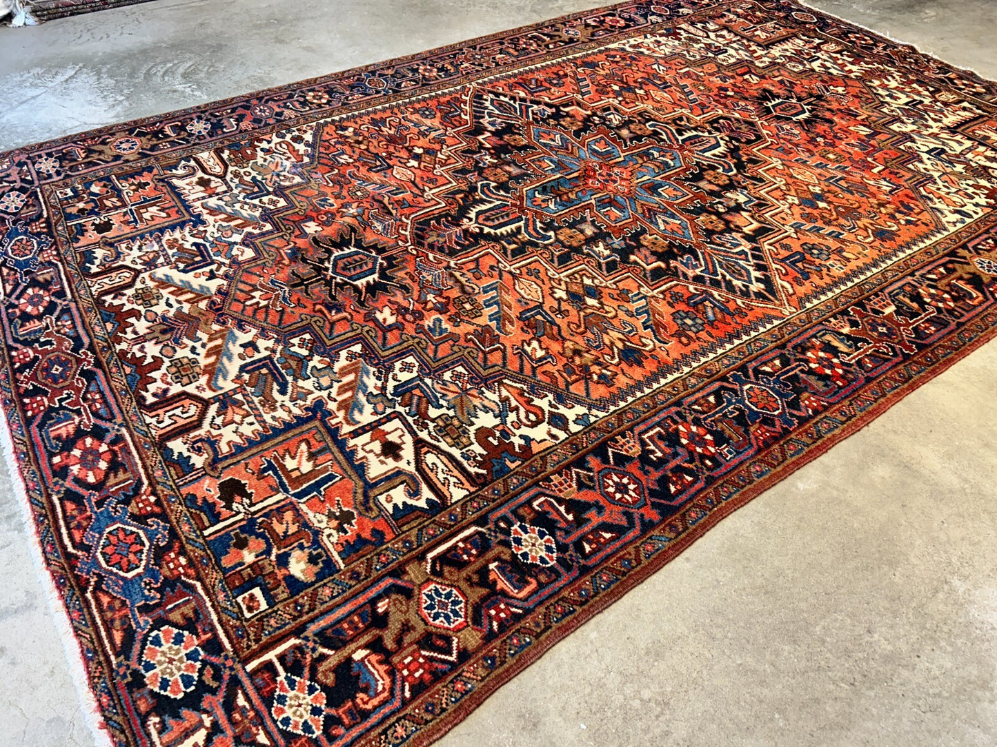7'5"x11'1" Hand-Knotted 100% Wool Pile Herize Rug