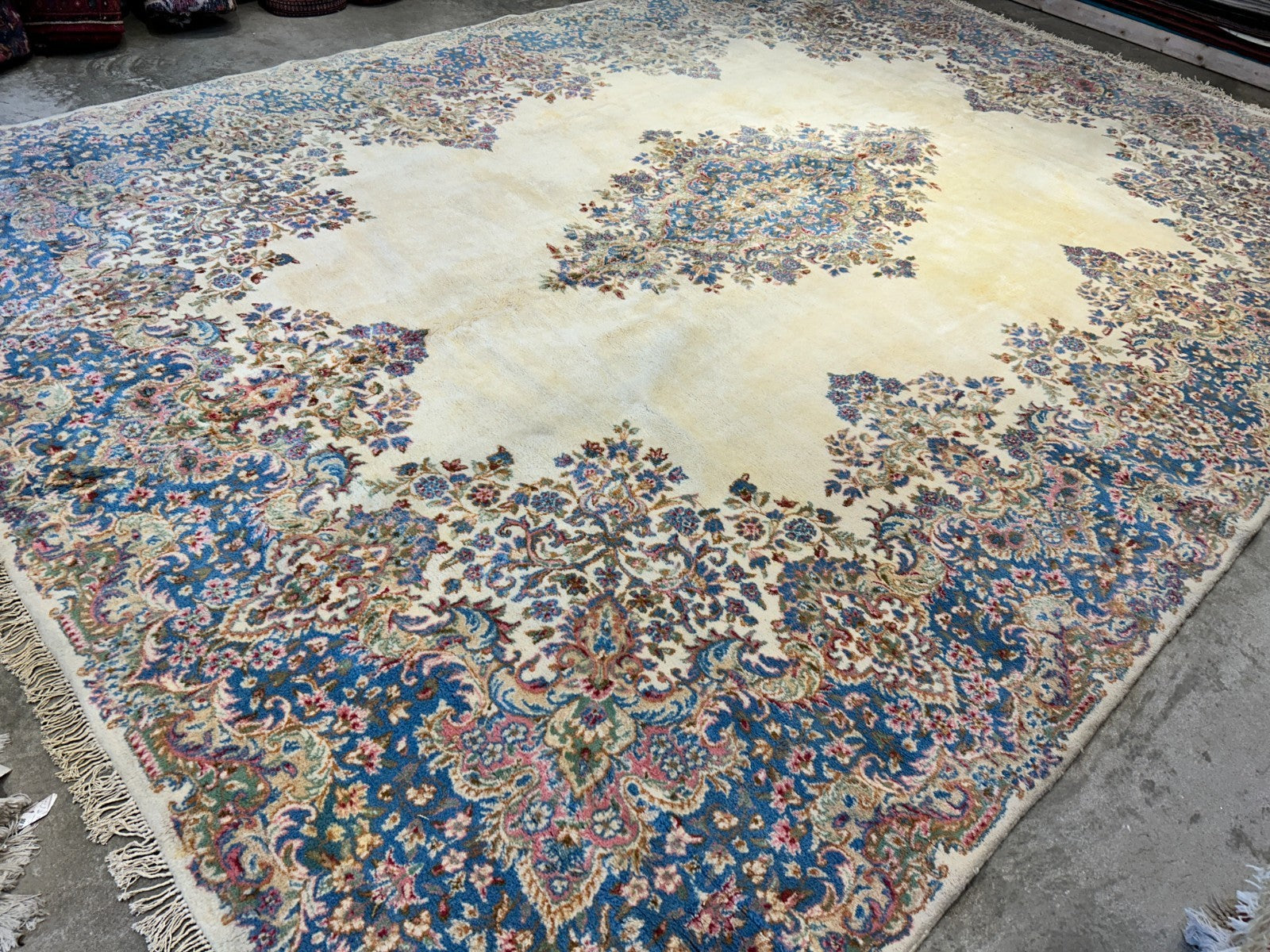 10'11"x14'9" Hand-Knotted 100% Wool Pile Kermane Area Rug - Carpet