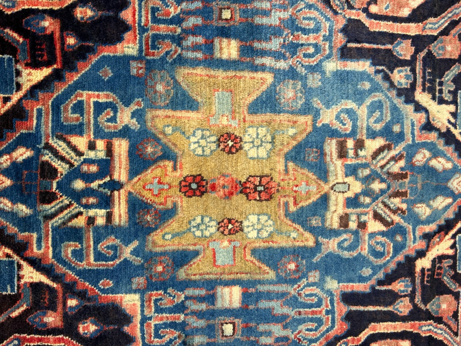 5'4" x 10'5" Hand-Knotted 100% Wool Pile Nahavande Area Rug