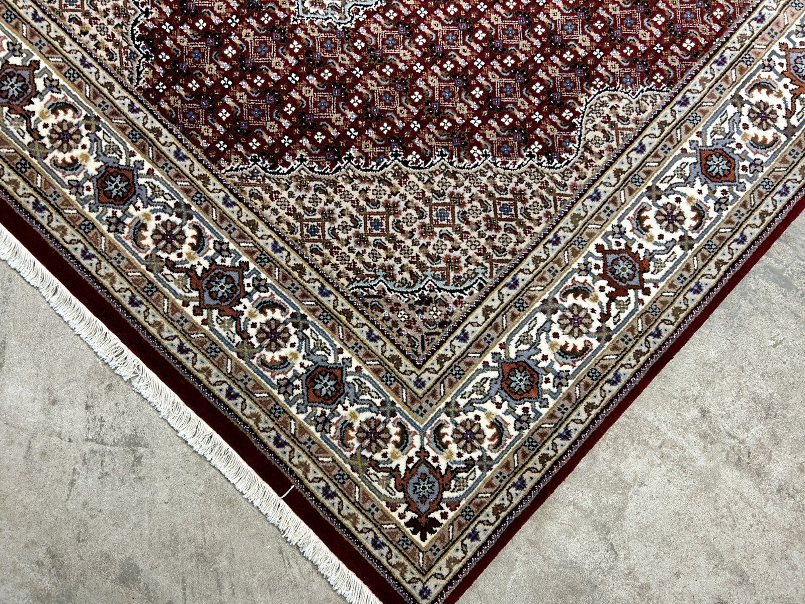 5'8"x7'8" Hand-Knotted 100% Wool Pile Tabrize Design Carpet - Area Rug