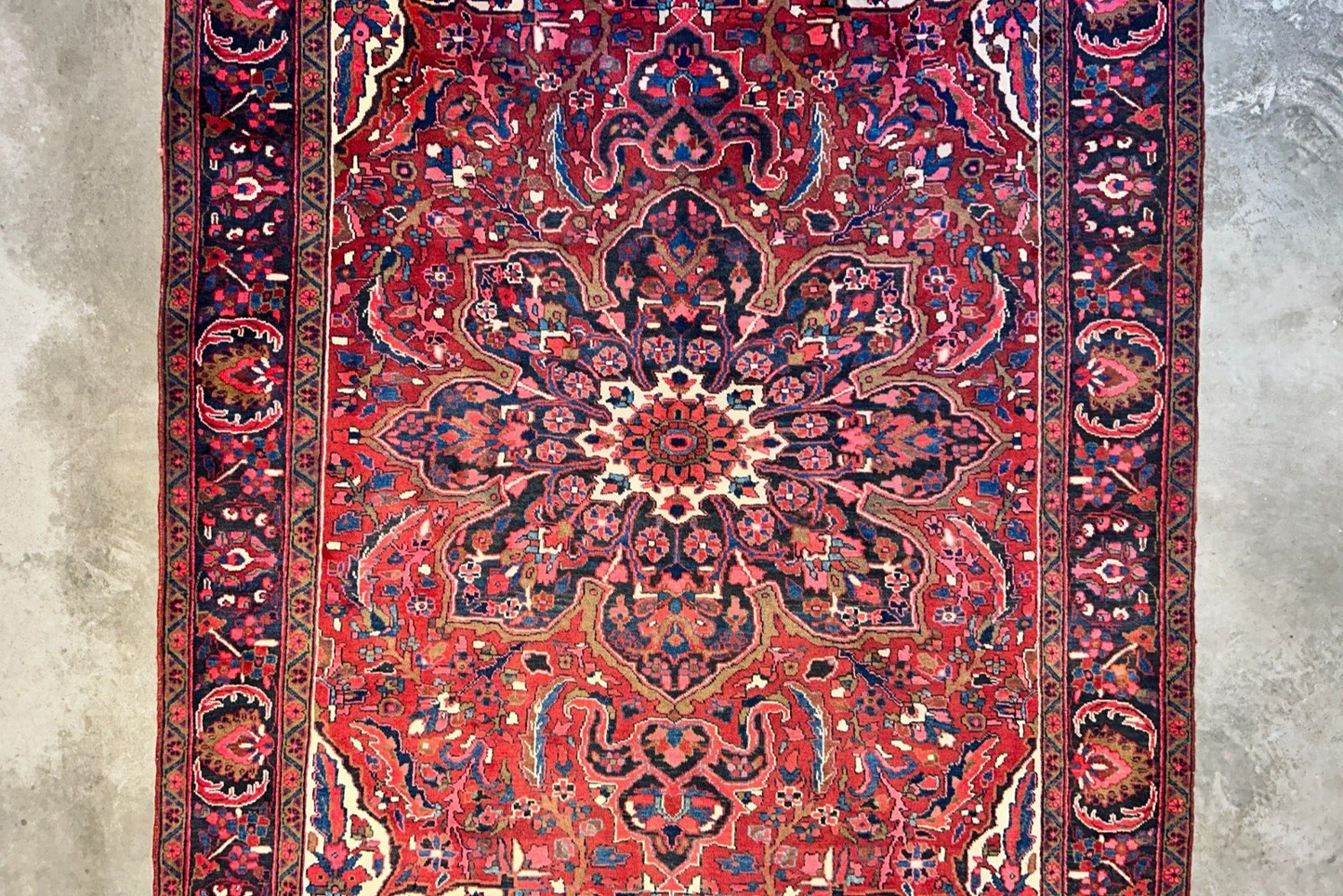 8'2"x11'6" Hand-Knotted 100% Wool Pile Herize Rug