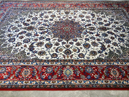 6'9"x10'3" Extra-Fine Hand-Knotted Wool & Silk Blend Isfahane Area Rug - Signed