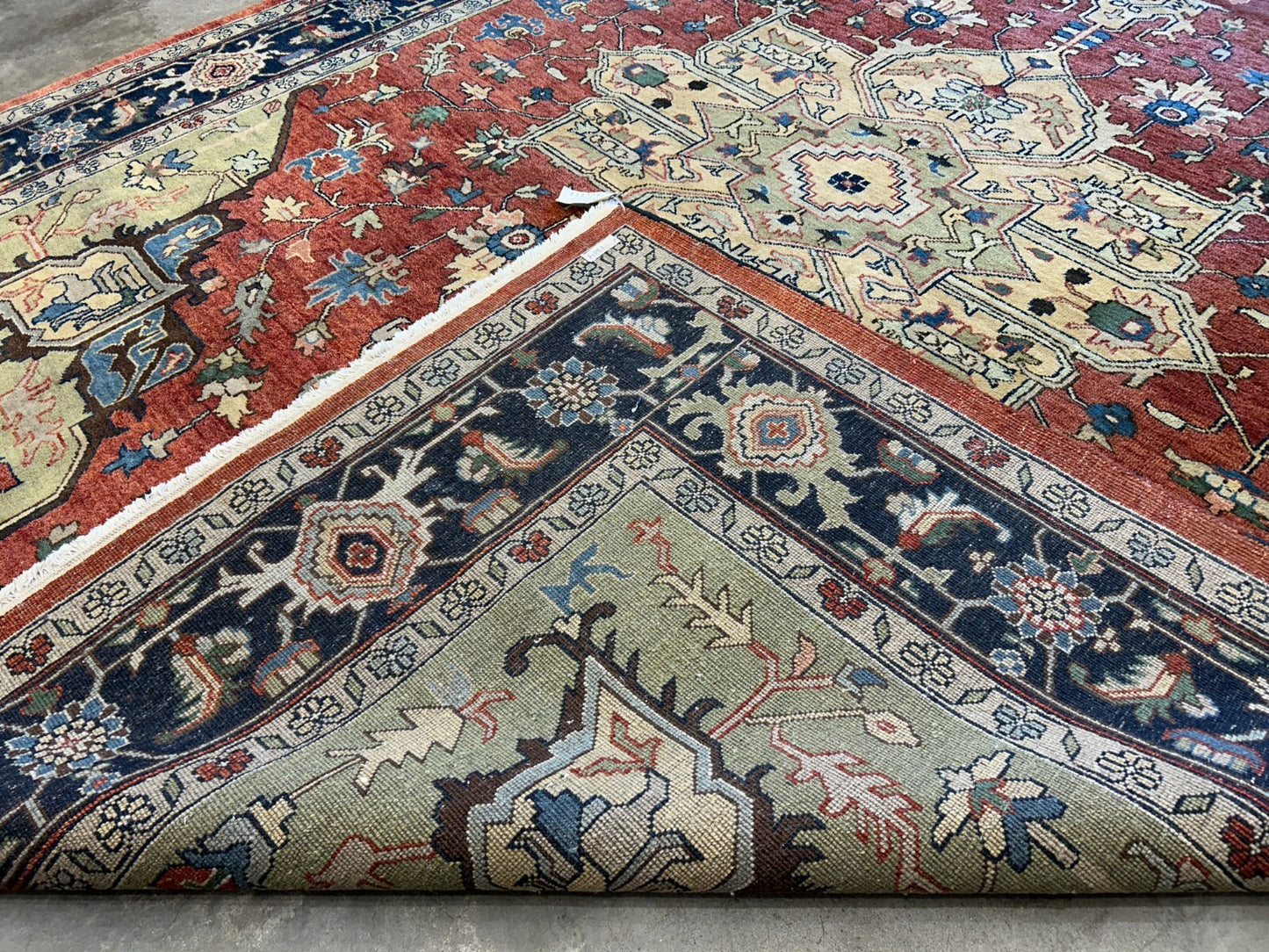 7'3"x10'3" Fine Hand-Knotted 100% Wool Pile IndoHeriz Rug