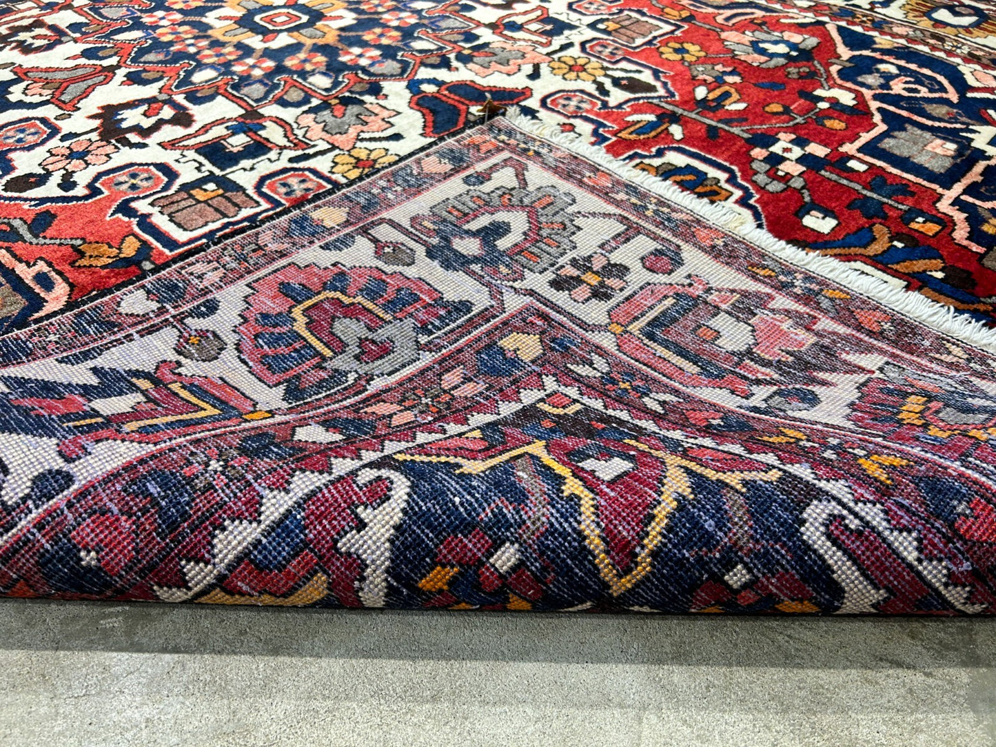 6'11"x10'4" Hand-Knotted 100% Wool Carpet - Bakhtiarie Area Rug