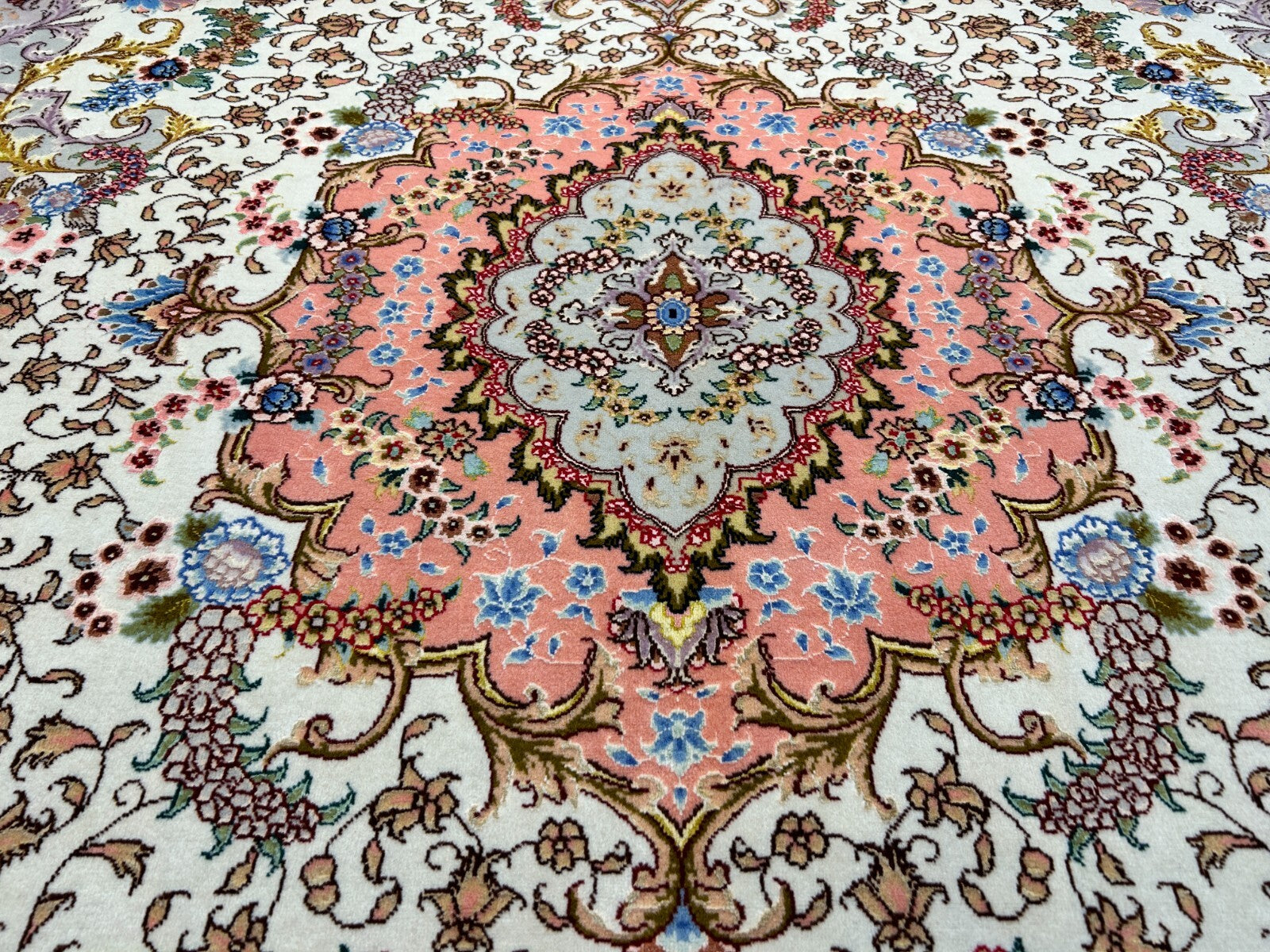 6'8"x10'3" Extra-Fine Signed Hand-Knotted Wool & Silk Tabrize Rug - Area Carpet