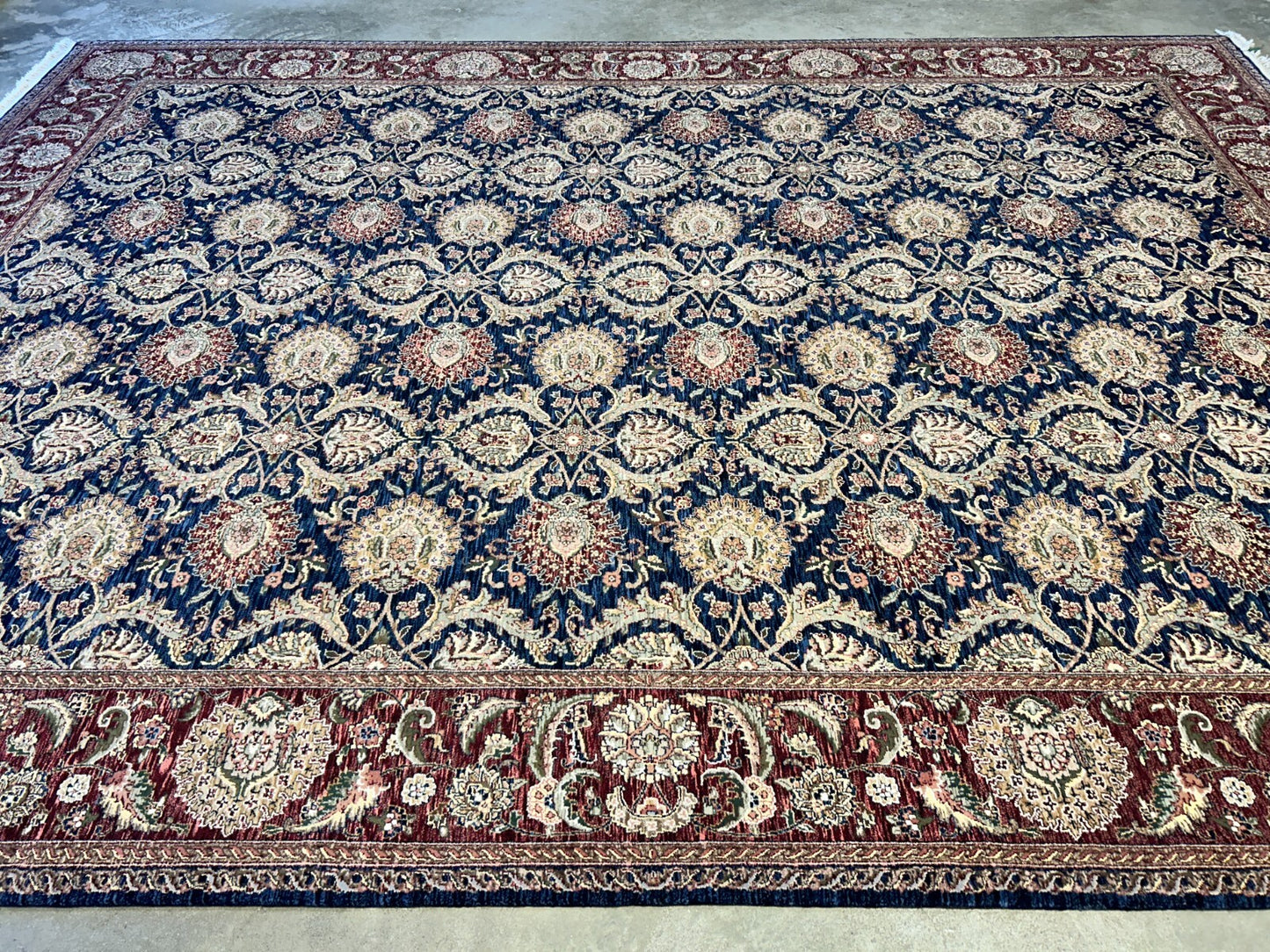 9'x12'2" Hand-Knotted 100% Wool Pile Oriental Rug