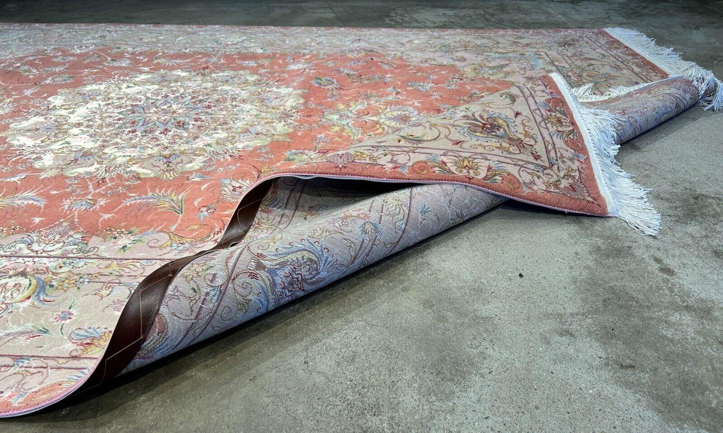 6'7"x9'9" Fine Hand-Knotted Wool & Silk Blend Tabrize Carpet - Area Rug