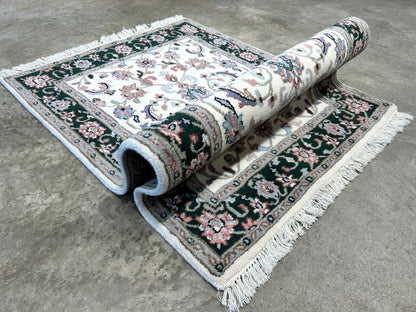 2'1"x5'1" Hand-Knotted 100% Wool Pile All-Over Area Rug