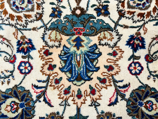 10'5"x13'8" Hand-Knotted 100% Wool Pile All-over Kashane Rug