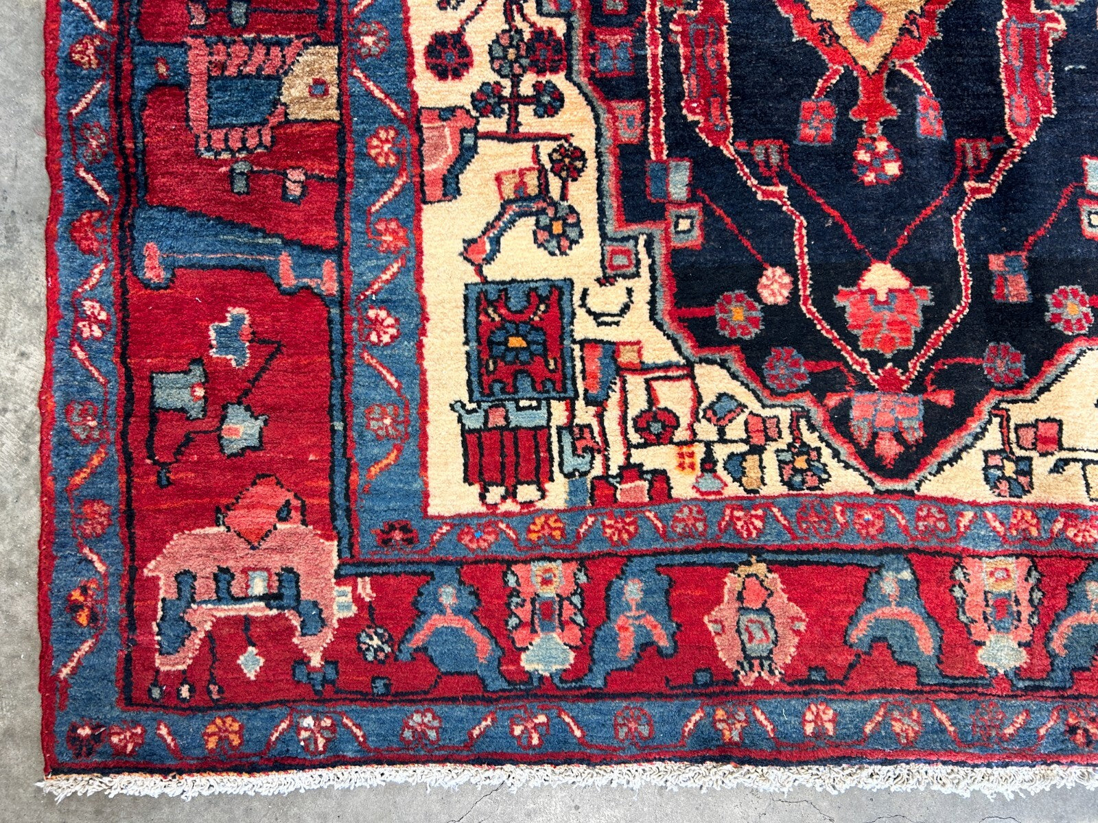 5'1" x 9'8" Hand-Knotted 100% Wool Carpet - Nahavande Area Rug