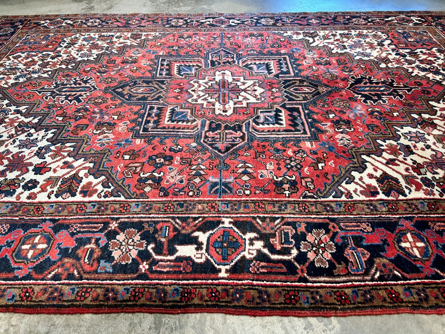 6'10"x10'3" Hand-Knotted 100% Wool Herize Carpet - Area Rug
