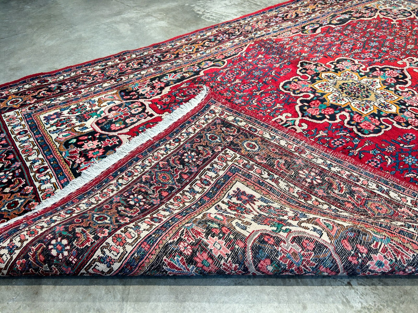 6'7"x10'6" Hand-Knotted 100% Wool Pile Bidjare Carpet - Area Rug