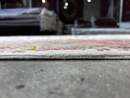 8'3"x11'6" Very Fine Hand-Knotted Wool & Silk Tabrize Area Rug - Signed