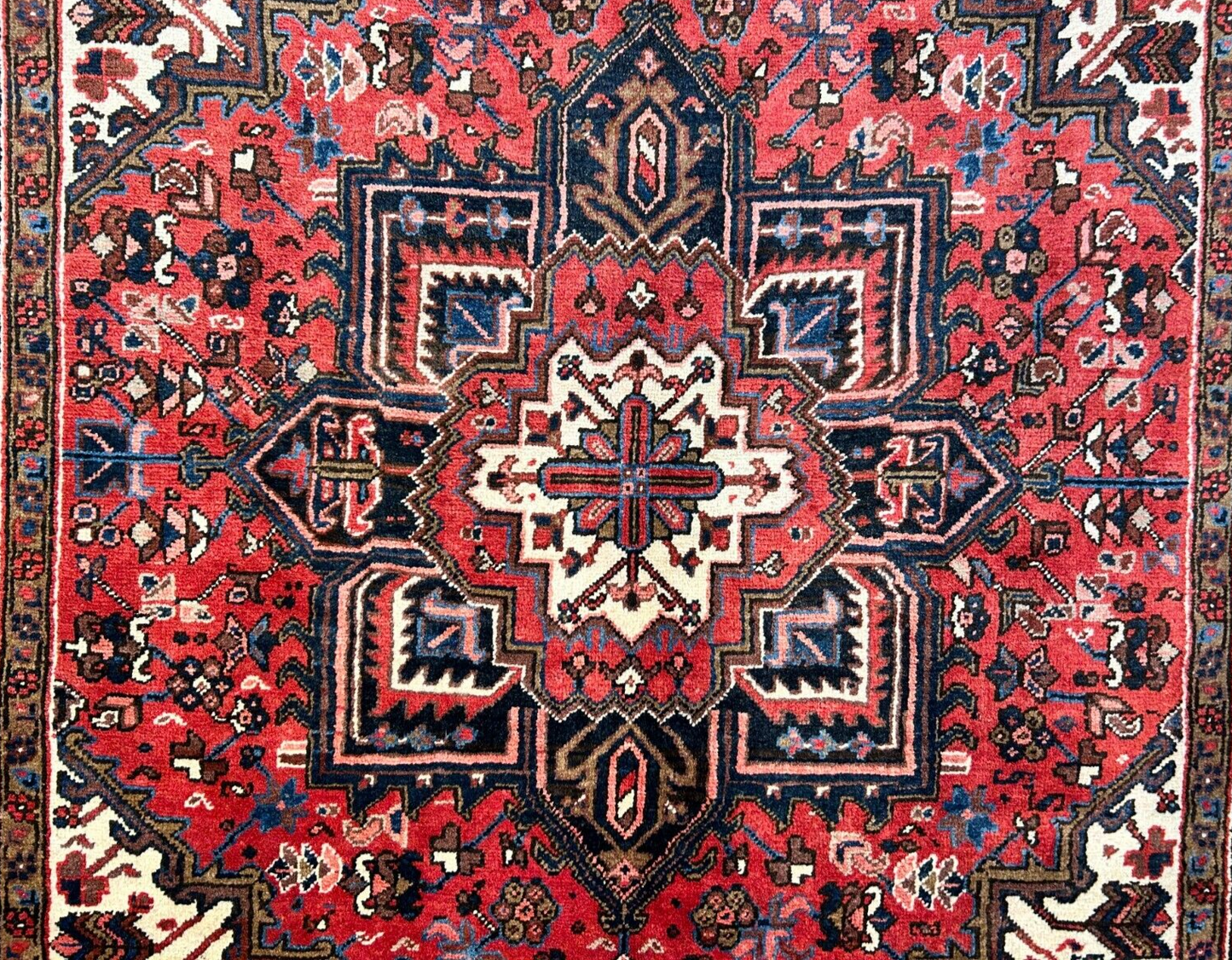 6'10"x10'3" Hand-Knotted 100% Wool Herize Carpet - Area Rug