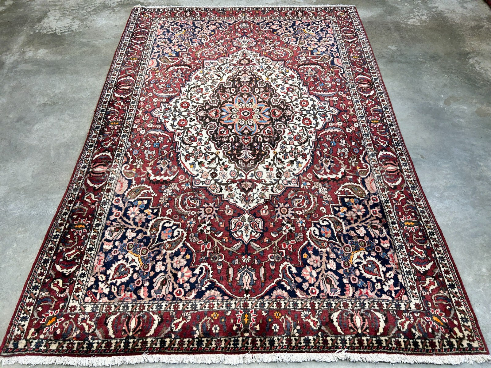 7'0"x10'3" Hand-Knotted 100% Wool Pile Bakhtiarie Carpet - Area Rug