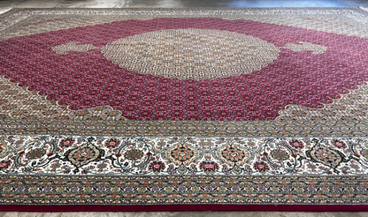 8'2"x11'6" Fine Hand-Knotted Wool & Silk Oriental Rug - Area Carpet