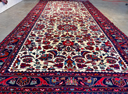 5'2" x 10'11'' Hand-Knotted 100% Lamb Wool Carpet - Hamadane Area Rug