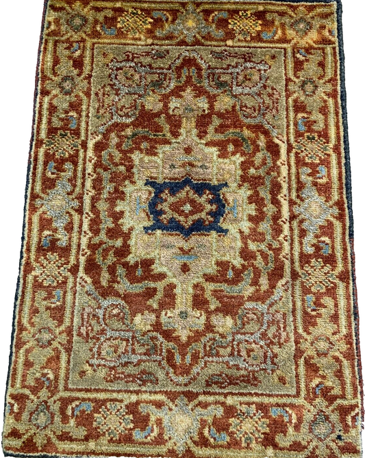 2'x3' Hand-Knotted 100% Wool Herize Design Carpet - Area Rug