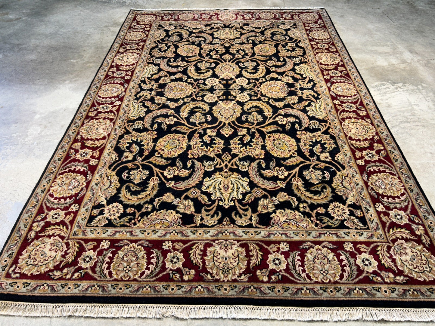 6'2"x9'4'' Hand-Knotted 100% Wool Pile Indo-Agra Area Rug - Area Carpet