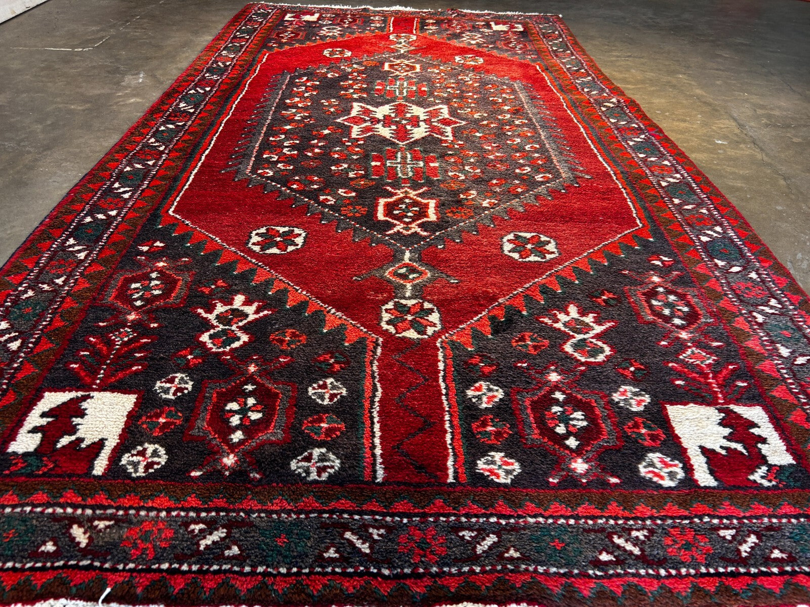 4'2" x 8' Hand-Knotted 100% Lamb Wool Carpet - Hamadane Area Rug
