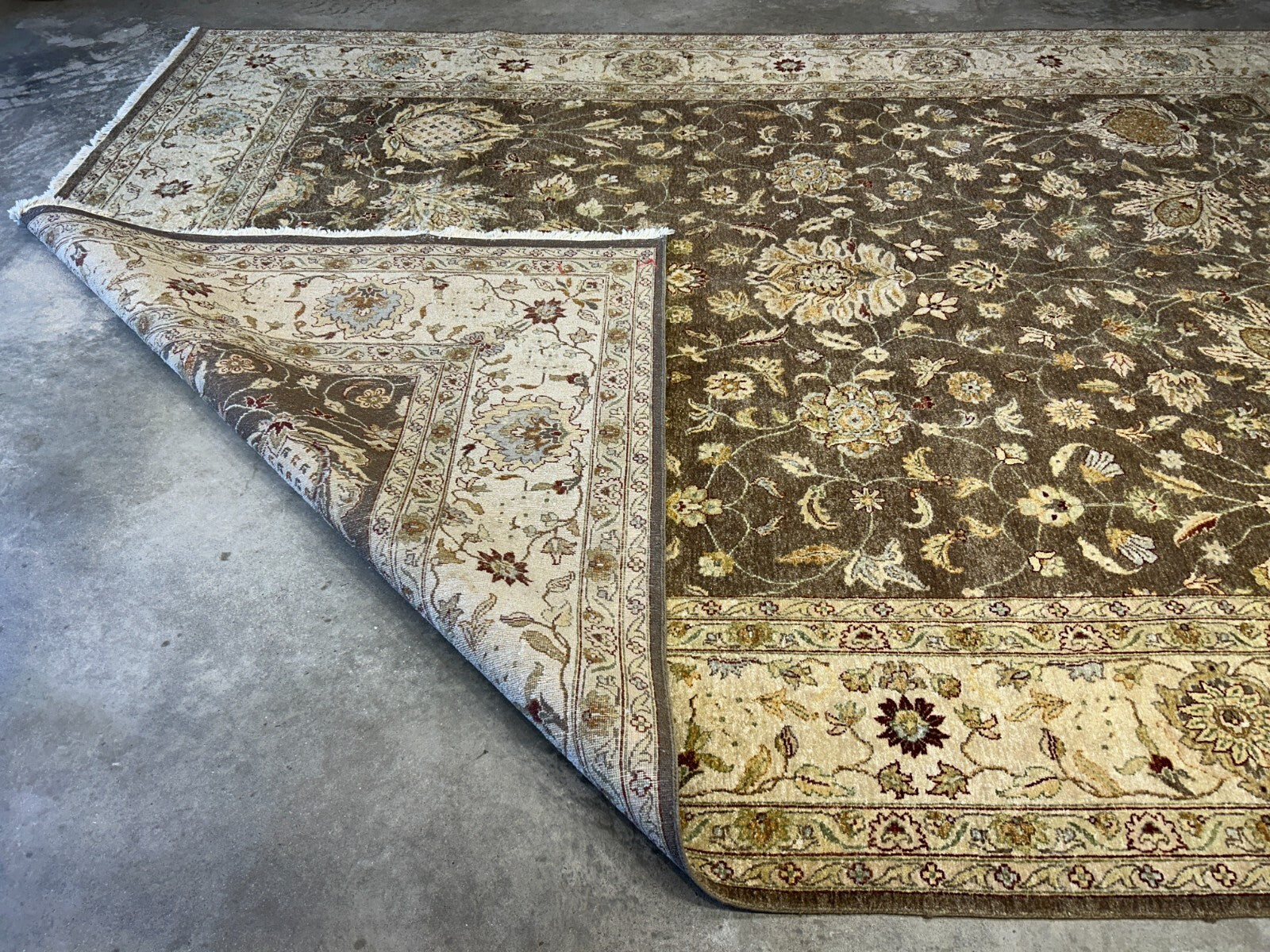 9'x12' Hand-Knotted 100% Wool Pile Agra Rug