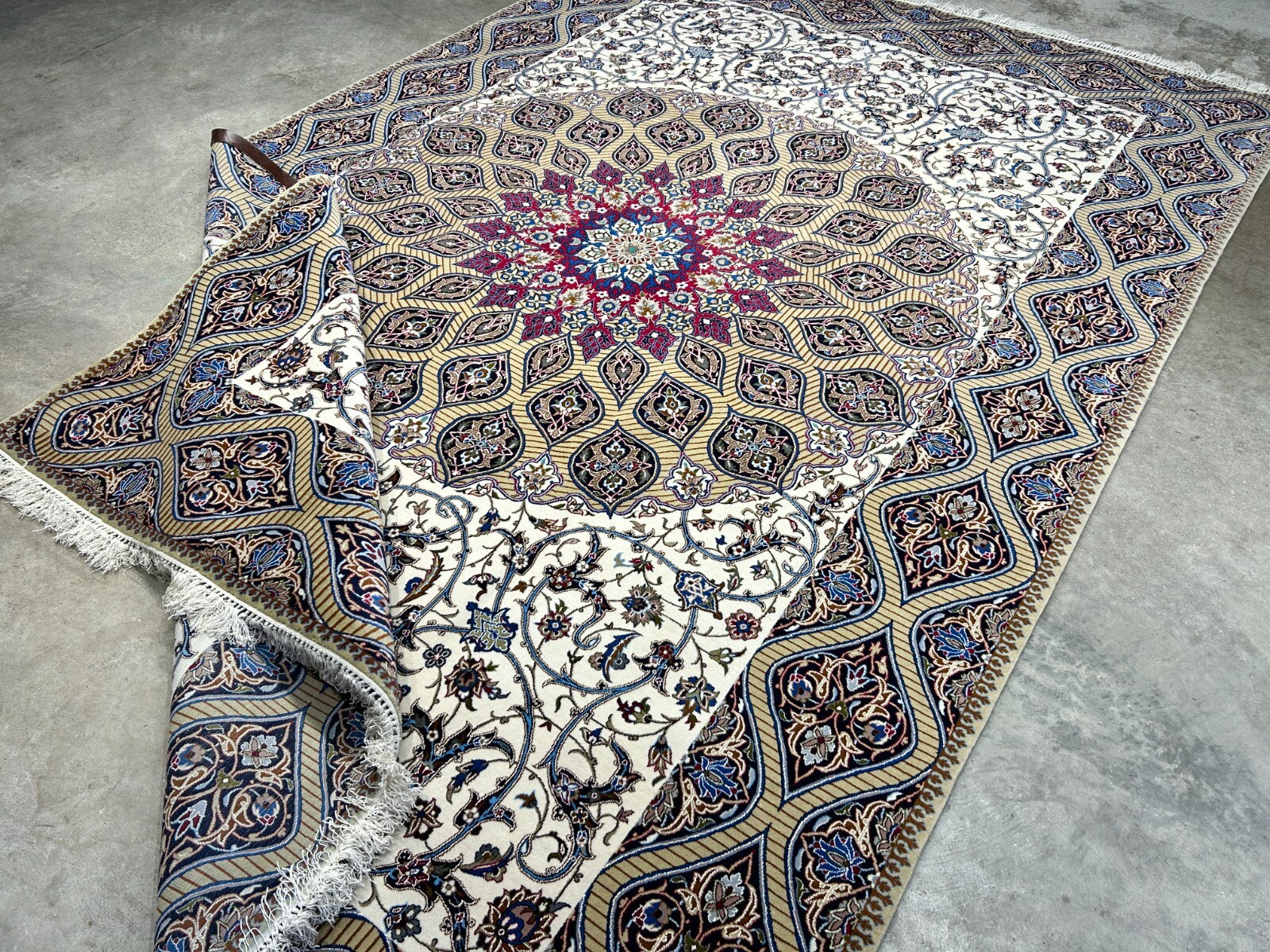 6'6"x10' Extra Fine Hand-Knotted Wool & Silk Isfahane Rug