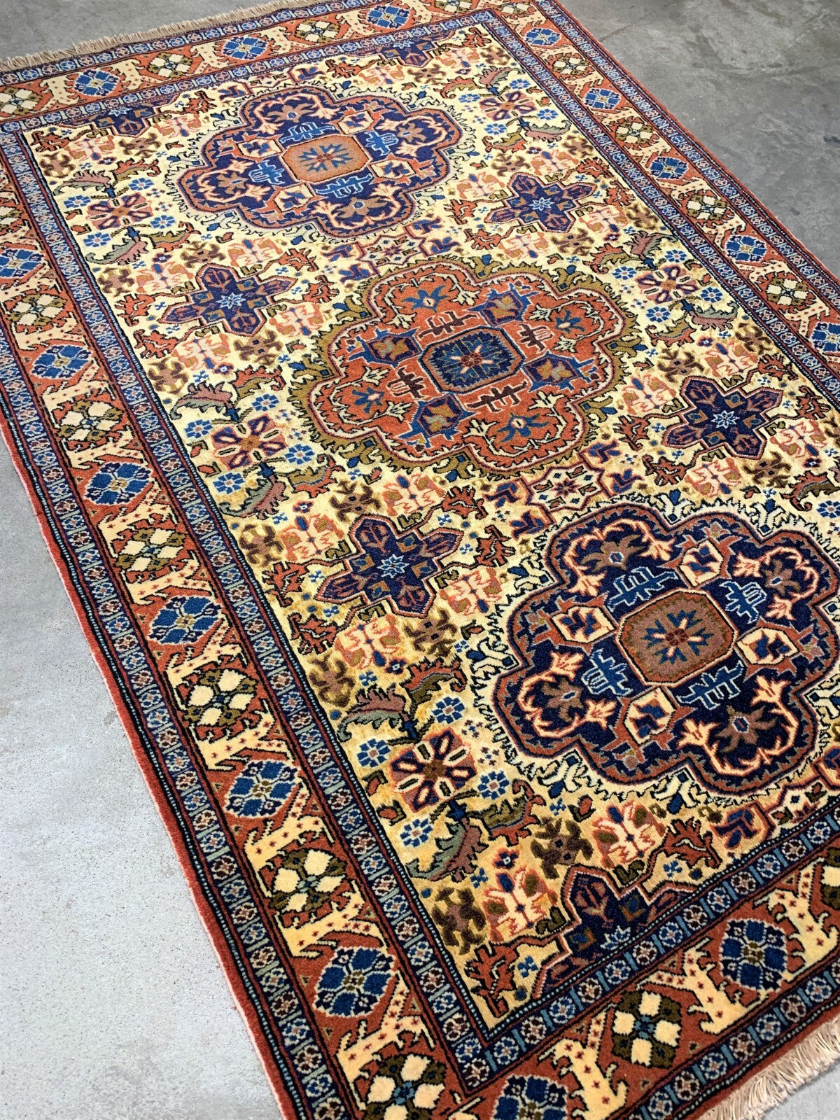4'5'' x 6'4" Hand-Knotted 100% Wool Ardabili Area Rug - Carpet