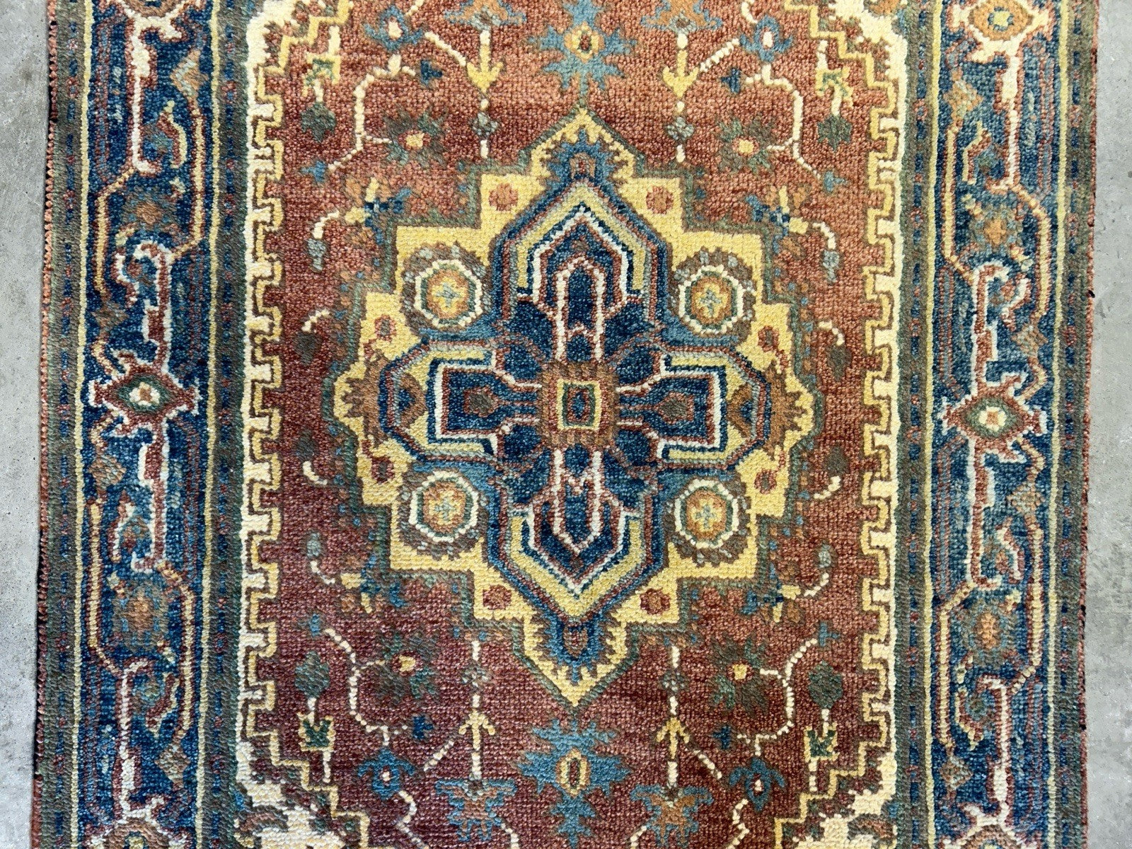 3’1”x5’ Hand-Knotted 100% Wool Indoserapi Area Rug - Carpet