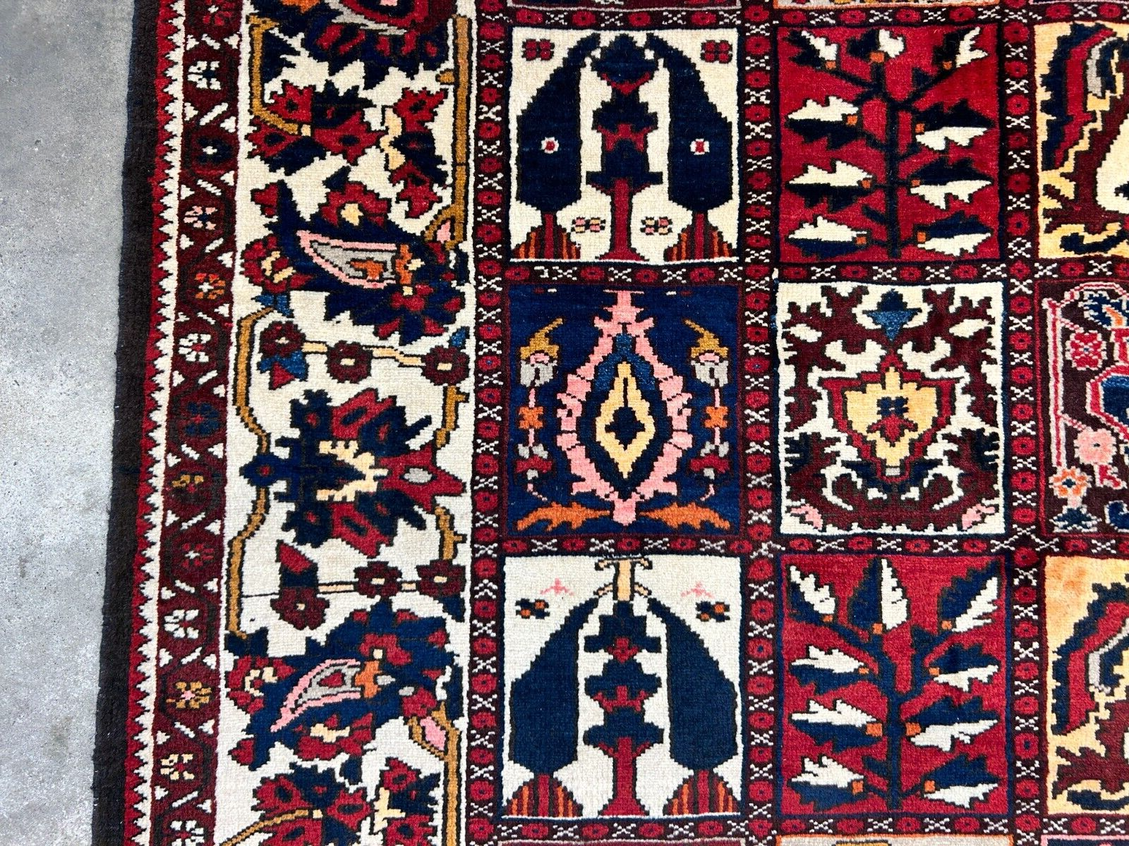 6'10"x10'1" Hand-Knotted 100% Lamb Wool Bakhtiarie Carpet - Area Rug