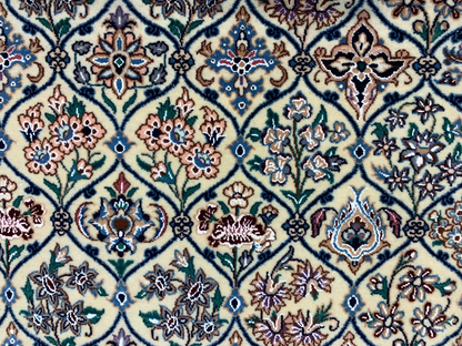 3'2"x4'10'' Very Fine Hand-Knotted Silk & Wool Naine Area Rug - Carpet