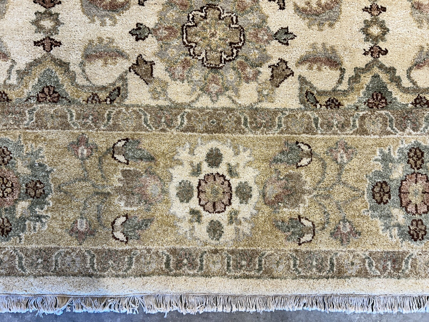 9'x12' Hand-Knotted 100% Wool Pile Oriental Rug