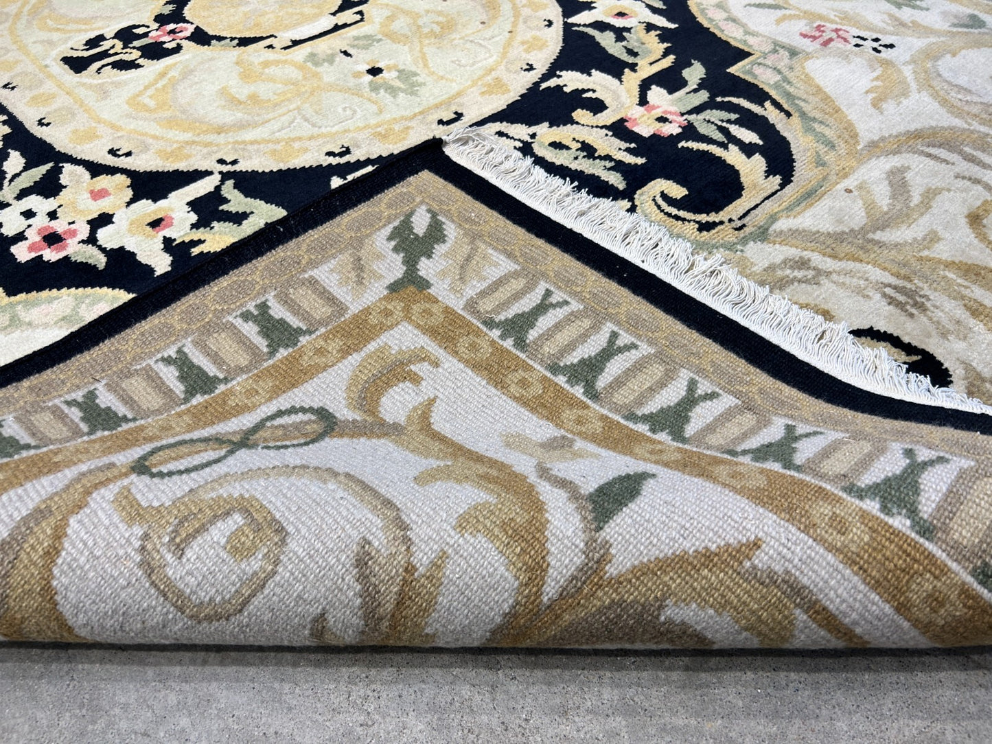 6'1"x9'2" Hand-Knotted 100% Wool Pile Aubusson Carpet - Area Rug