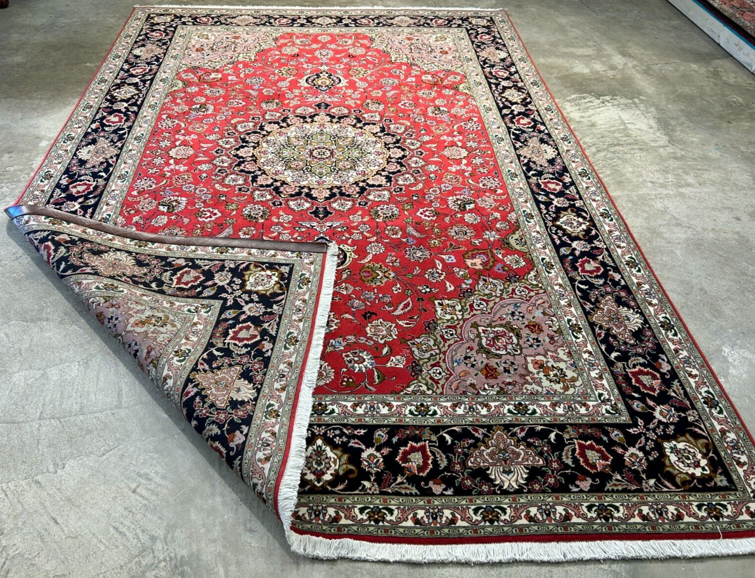 6'7"x9'10" Fine Hand-Knotted Wool & Silk Blend Tabrize Carpet - Area Rug