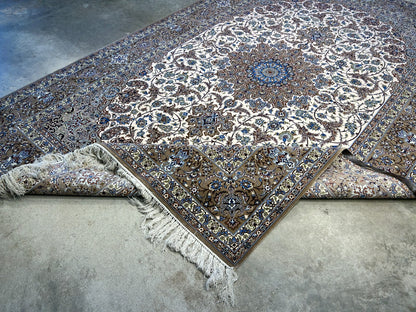 6'9"x10'6" Very Fine Hand-Knotted Wool & Silk Isfahane Rug - Area Carpet