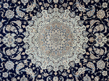 10'4"x14'3" Fine Hand-Knotted Wool & Silk Naine Rug