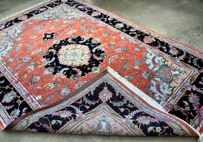 7'x10' Fine Hand-Knotted Wool & Silk Tabrize Rug - Area Carpet